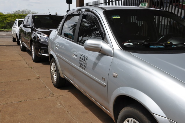 Taxistas são convocados para vistoria dos veículos em Dourados