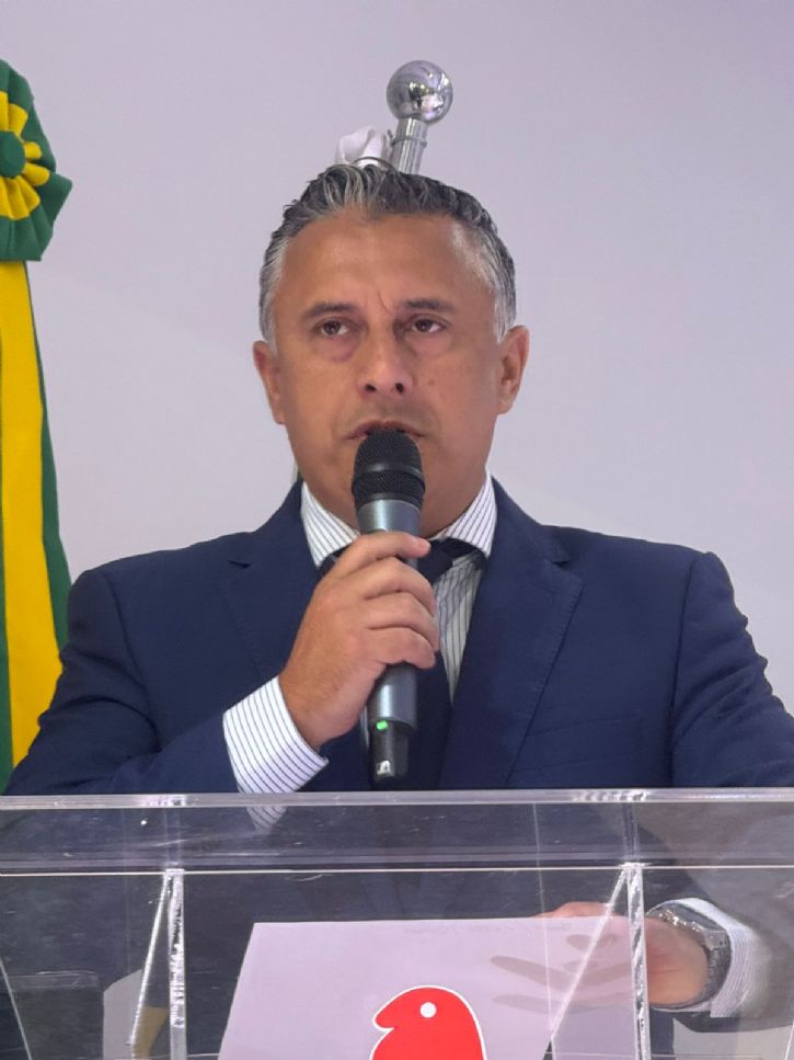 PRESIDENTE RENER BARBOSA DESTACA COMBATE À DENGUE E ANÁLISE AMPLA