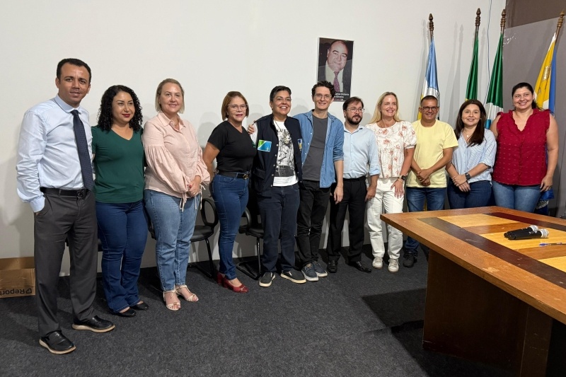 Vereadores discutem valorização da enfermagem em reunião na Câmara de Dourados