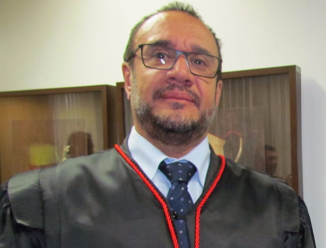 DESEMBARGADOR AGIU EM FAVOR DO FILHO EM AÇÃO DE R$ 16,9 MILHÕES