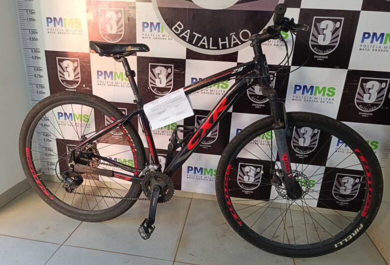 Homem é preso após furtar bicicleta no centro de Dourados