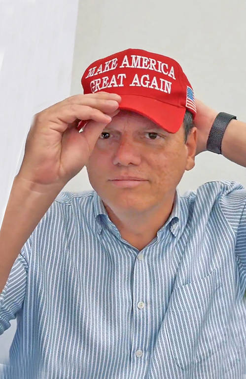 TARCÍSIO SAI DO ARMÁRIO E SE ENTREGA À POLÍTICA GOLPISTA